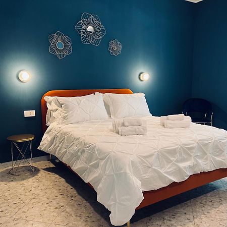 Dulcamara Boutique Apartments - Blue Velvet Bari Buitenkant foto