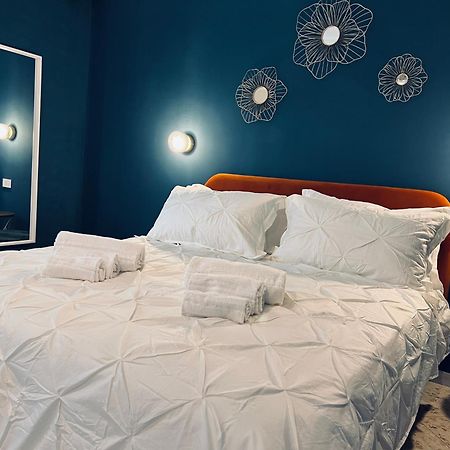 Dulcamara Boutique Apartments - Blue Velvet Bari Buitenkant foto